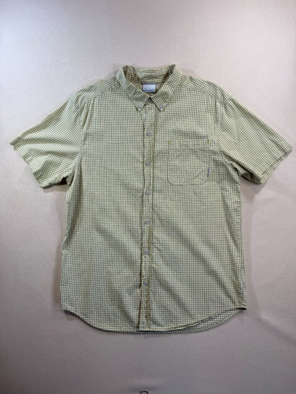 HK104 - Columbia Cotton Plaid Shirt L Yellow Gray Short Sleeve Button Down Colla